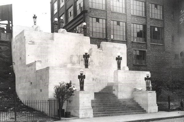 The newly built Plaza Steps prior to the building of The Plaza
